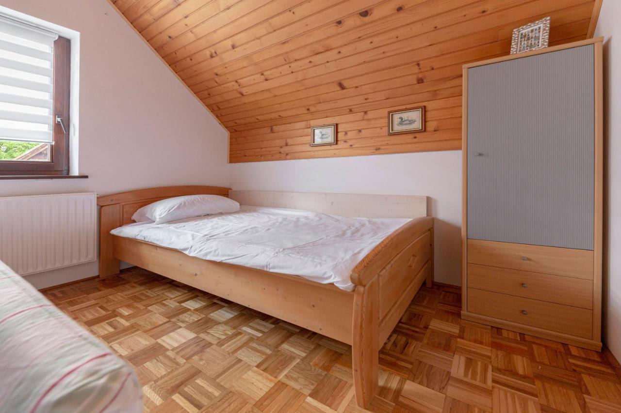 Apartma Mikelj Бохин Екстериор снимка